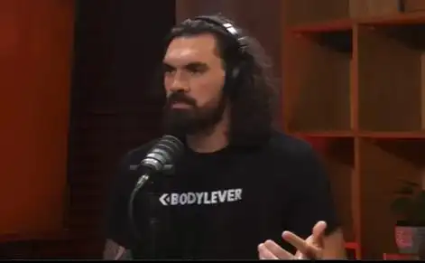 英超抢手货！切-亚当斯转会风向标：南安普敦锋霸或成今夏性价比之王